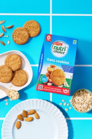 BRITANNIA: NutriChoice Essentials Oats Cookies