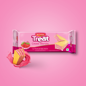 BRITANNIA: Treat Strawberry Creme Wafers